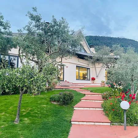 Bed & Breakfast Mandetta 3*