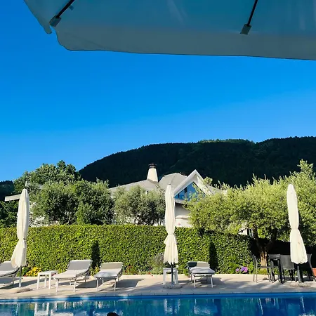 Bed & Breakfast Mandetta 3*